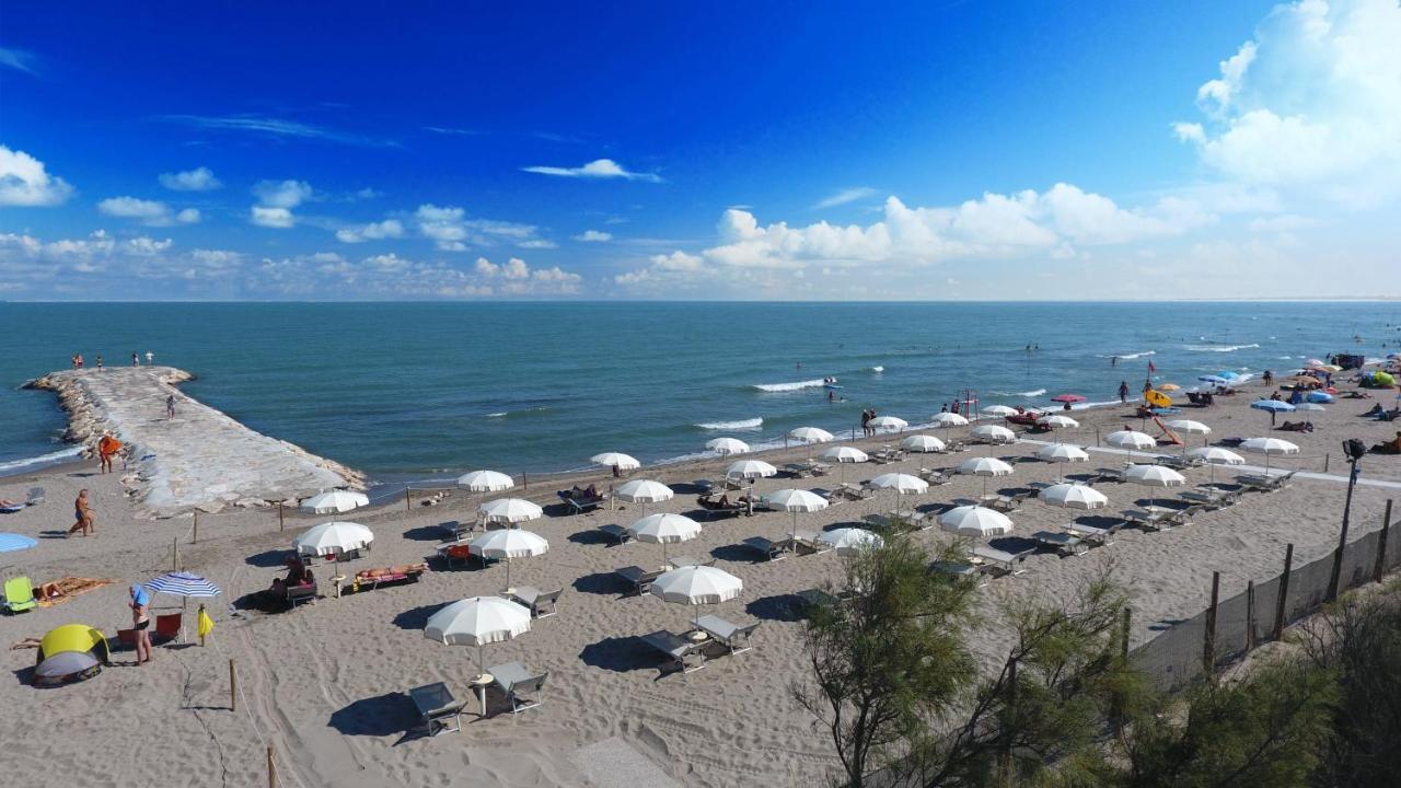 Happy Camp Mobile Homes In Camping Village Rosapineta Розолина-Маре Экстерьер фото